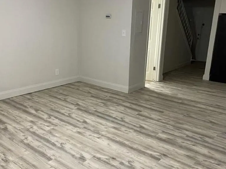 2729 Hurstview Dr — Photo 6