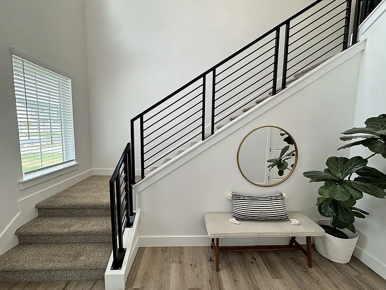 355 W 3085 S — Photo 6