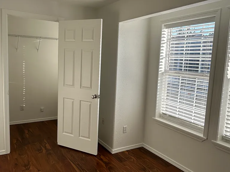 5821 NE 135th Ave — Photo 16
