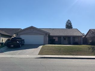 4017 Amherst Forest Rd, Bakersfield, CA 93313