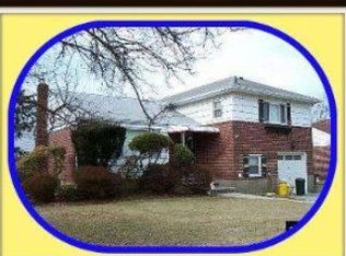 36 Sylvia Rd, Plainview, NY 11803