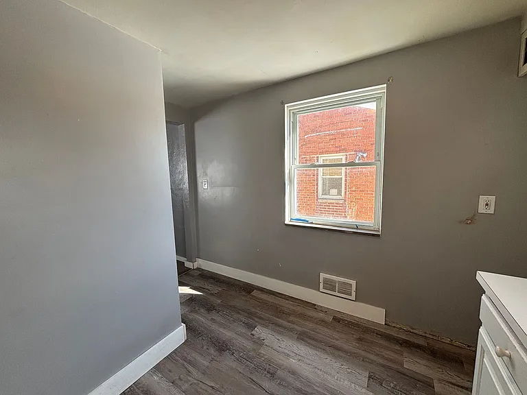 960 Agnew Rd — Photo 20
