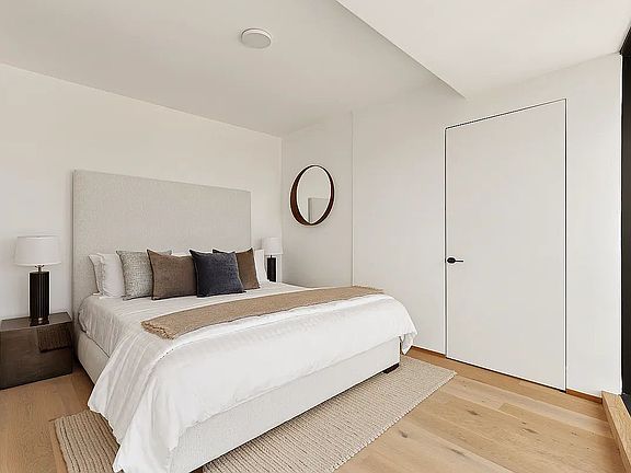 3rd image of 179 20th St #7CC