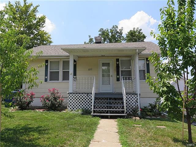 1st image of 2217 Wismer Ave