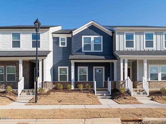 2nd image of 3514 Rosebush Dr