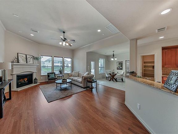 5th image of 23011 Catalina Harbor Ct