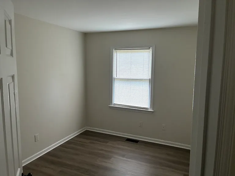104 Larkspur Holw — Photo 11
