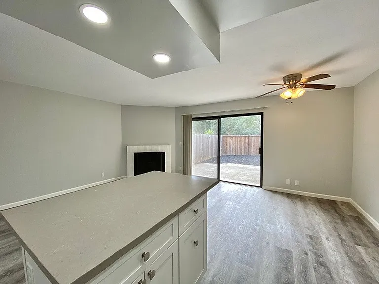 Adobe Creek Apartments — Photo 10