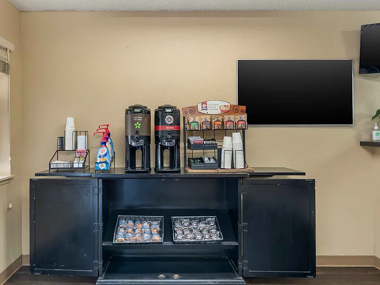 Free Grab-and-Go Breakfast