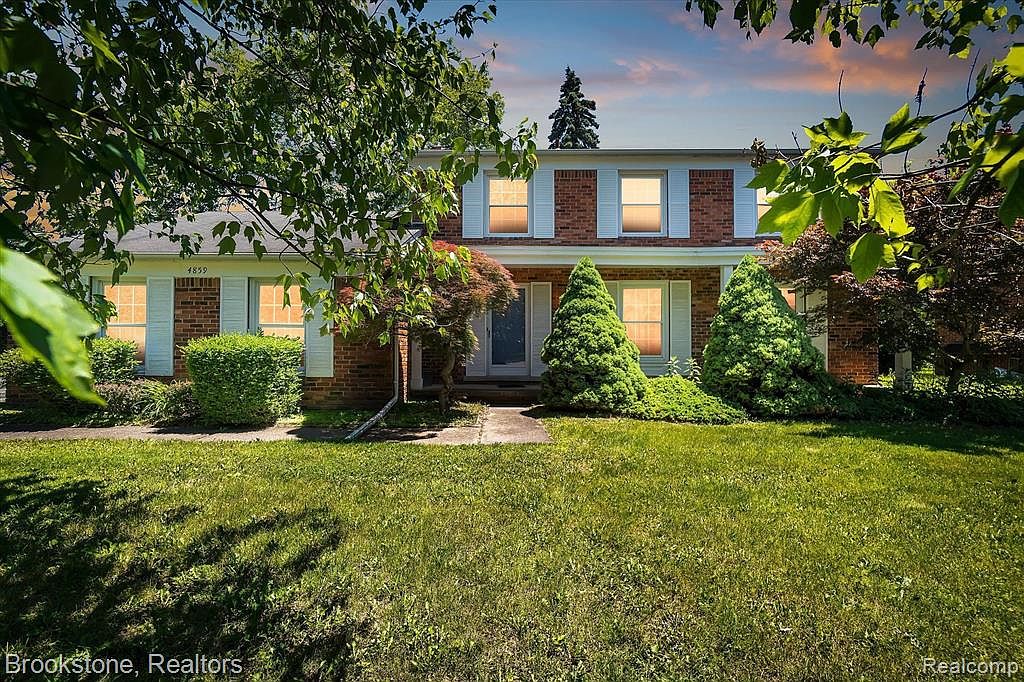 4859 Stamford Dr West Bloomfield MI 48323 Zillow