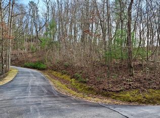 4 Hollywalk Trl, Sylva, NC 28779