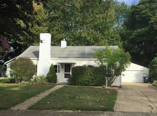 17 Beauparc Dr, Akron, OH