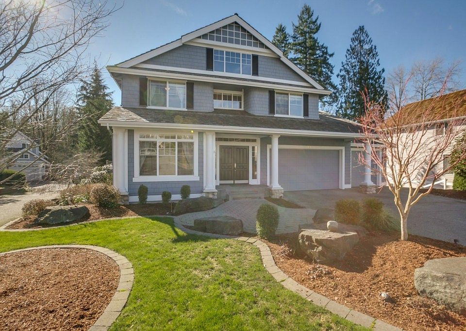 1st image of 23939 SE 8th Pl
