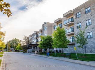 91 Raglan St #416, Collingwood, ON L9Y0B2