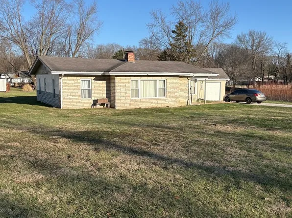 3717 Pershing St, Danville, IL 61832