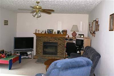5th image of 348 Kansas Ave