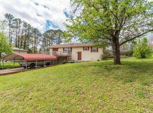 336 E Lee Dr, Tunnel Hill, GA 30755