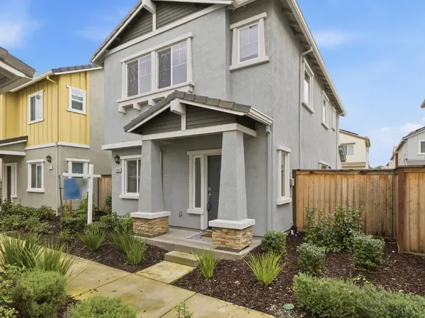 7009 Santa Venetia Pl, Roseville, CA 95747