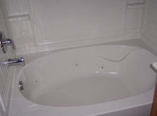 13413 Ridgemoor Ln, Midlothian, VA 23114