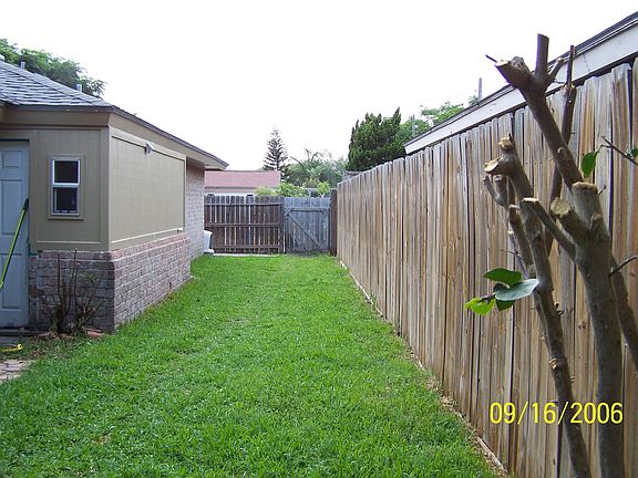 Side yard 