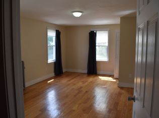 80 Chestnut St, Clinton, MA 01510