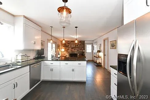 23 Painter Hill Rd — Photo 11
