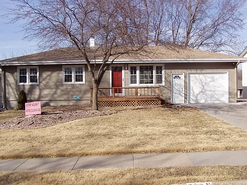 432 Highland Dr Photo 1