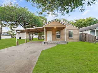 810 15th Ave N, Texas City, TX 77590