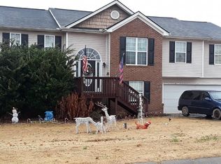 435 Silver Bell Rd, Jefferson, GA 30549