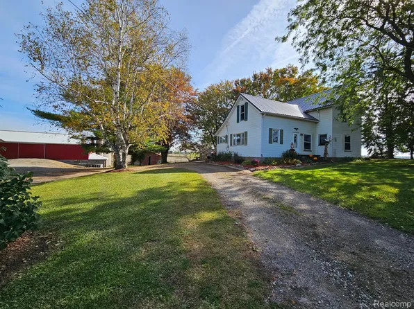 3465 Gosline Rd, Marlette, MI 48453