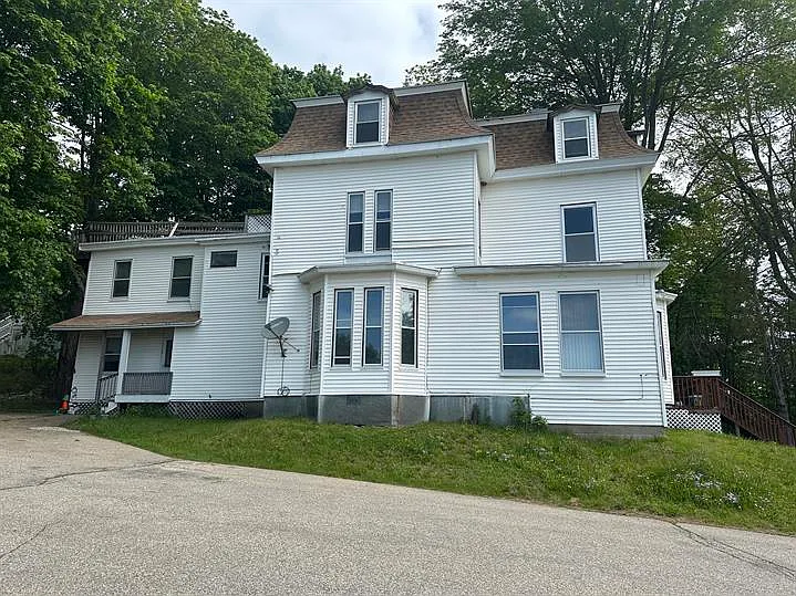 10 Rollins Rd — Photo 10