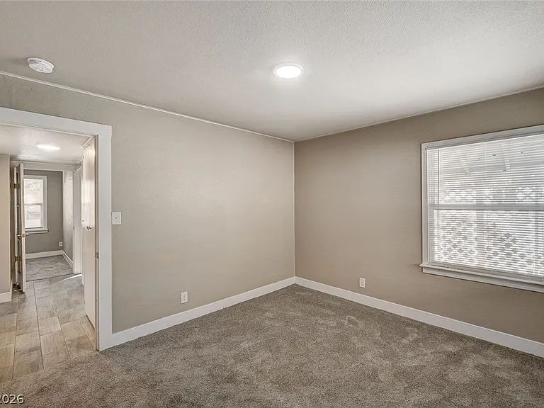 632 Avenue D — Photo 19