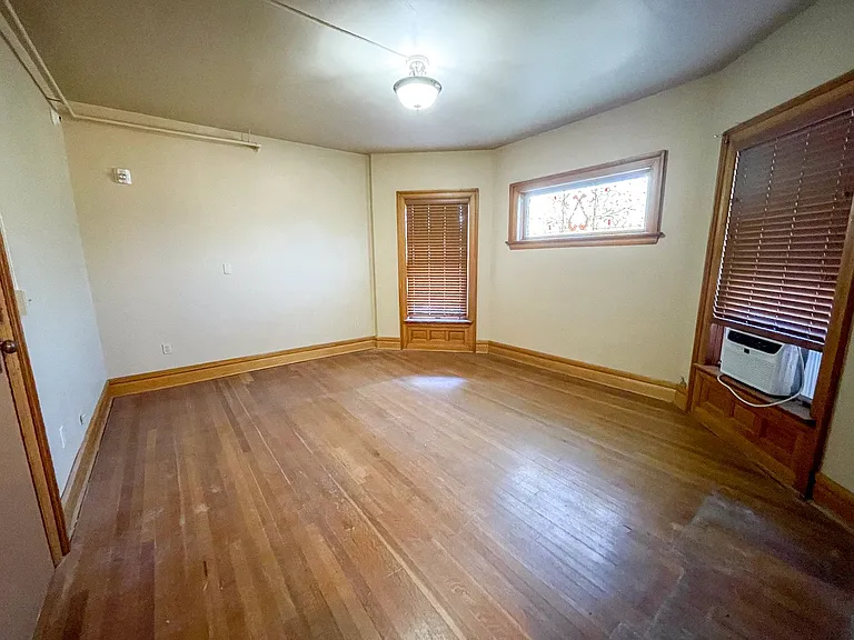 720 S 16th St — Photo 18