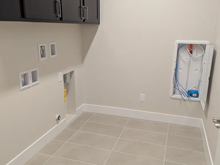 1618 Daisy Ln — Photo 21
