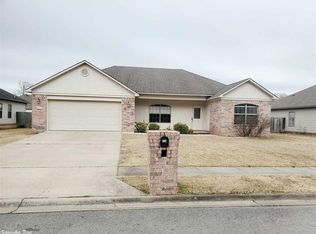430 Nottingham Dr, Cabot, AR 72023
