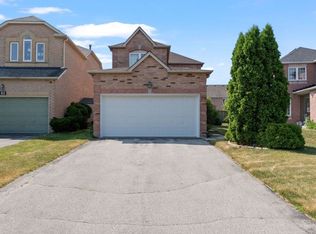 79 Cairncross Cres, Markham, ON L3S3Y1