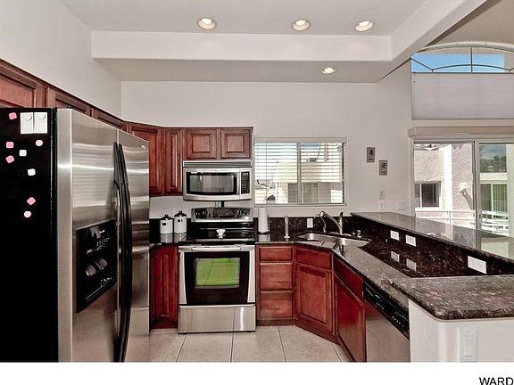 2nd image of 420 S Acoma Blvd #11