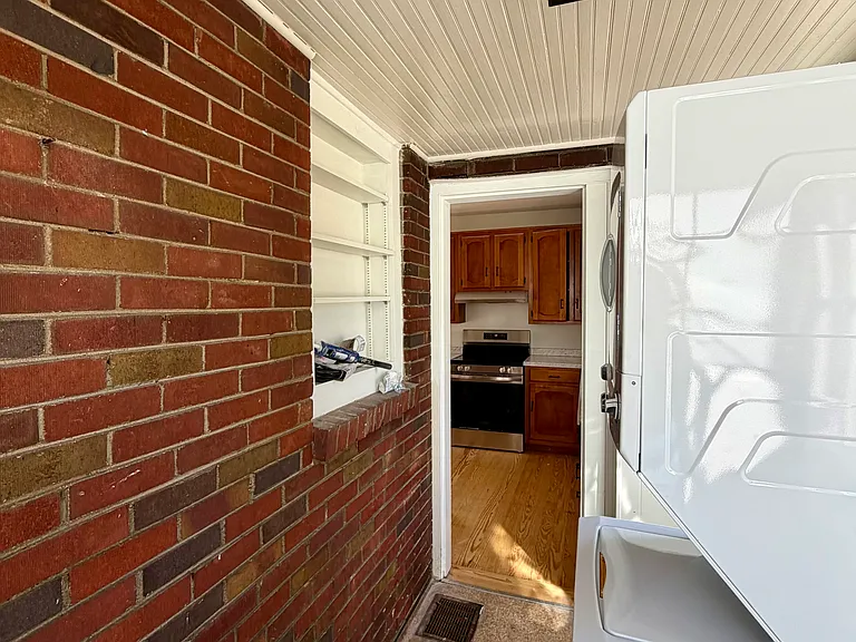 3901 Murphy Rd — Photo 14