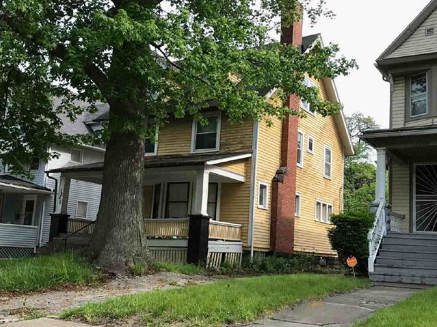 2nd image of 1845 Page Ave