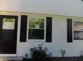 39386 N Rena Ave, Antioch, IL 60002