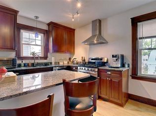 139 5th St, Providence, RI 02906