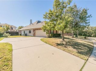 200 Flanigan Hill Dr, Keller, TX 76248