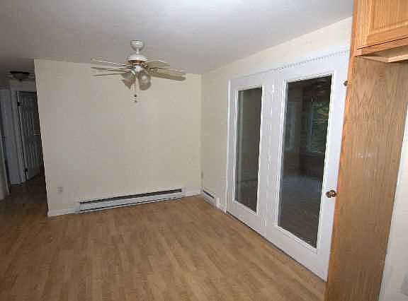 4th image of 140 Kent Shore Dr