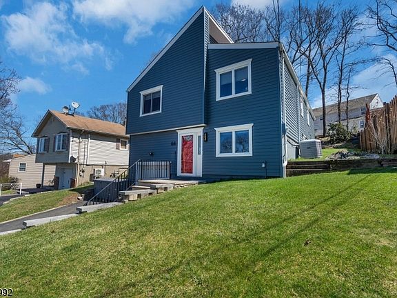 3rd image of 66 Salmon Rd