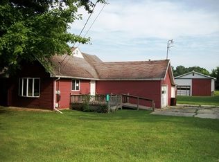 25341 Edison Rd, South Bend, IN 46628