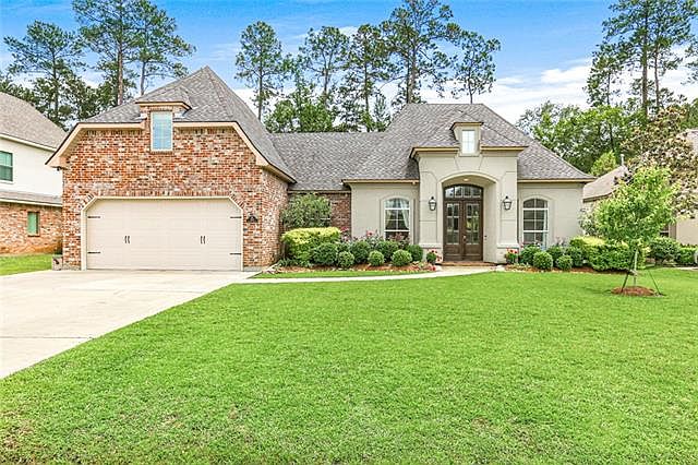 1st image of 332 Chateau Sonesta