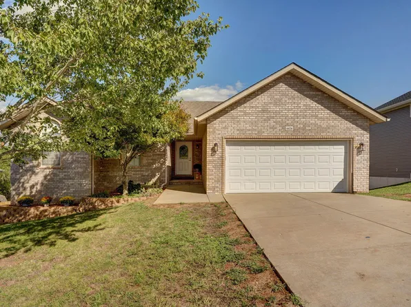 4426 N Shirley Avenue, Springfield, MO 65803