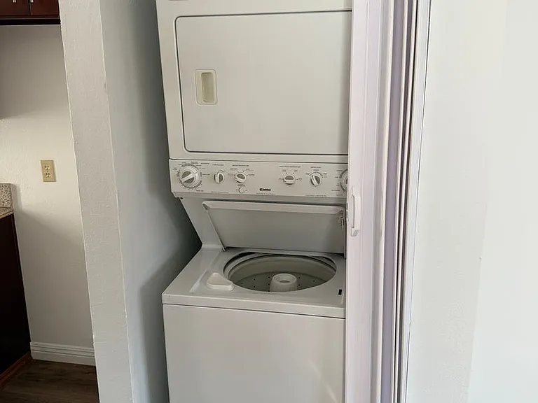 257 E Valencia Ave #102 — Photo 7