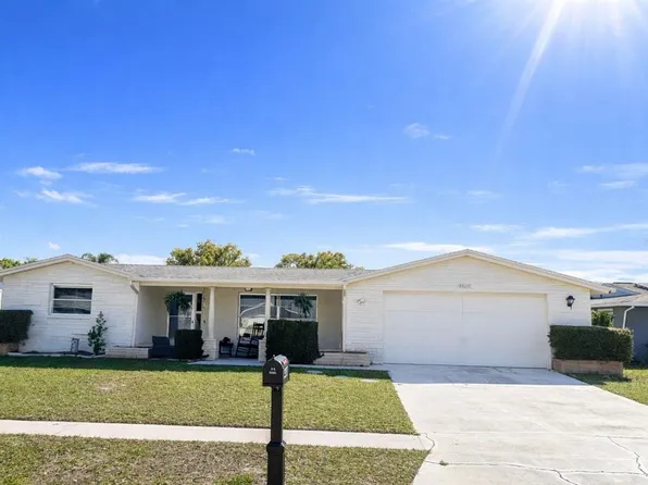 4600 Bowl St, New Port Richey, FL 34652