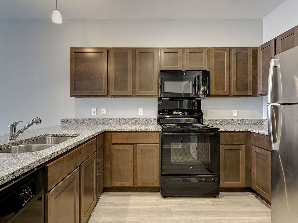 2nd image of 642 S Danny Thomas Blvd #4-308
